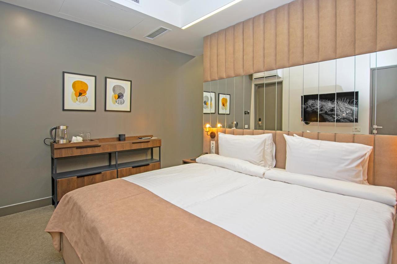 Cartez Hotel エレバン エクステリア 写真