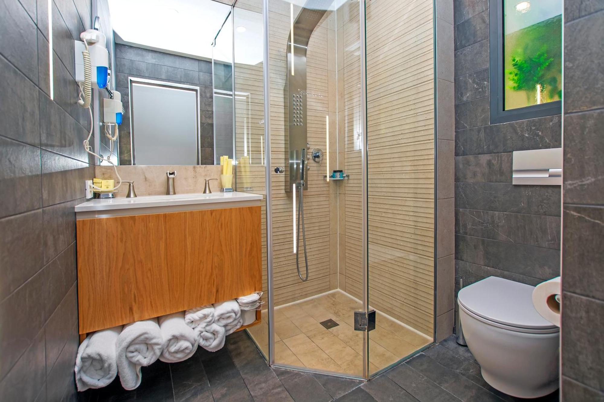Cartez Hotel エレバン 部屋 写真