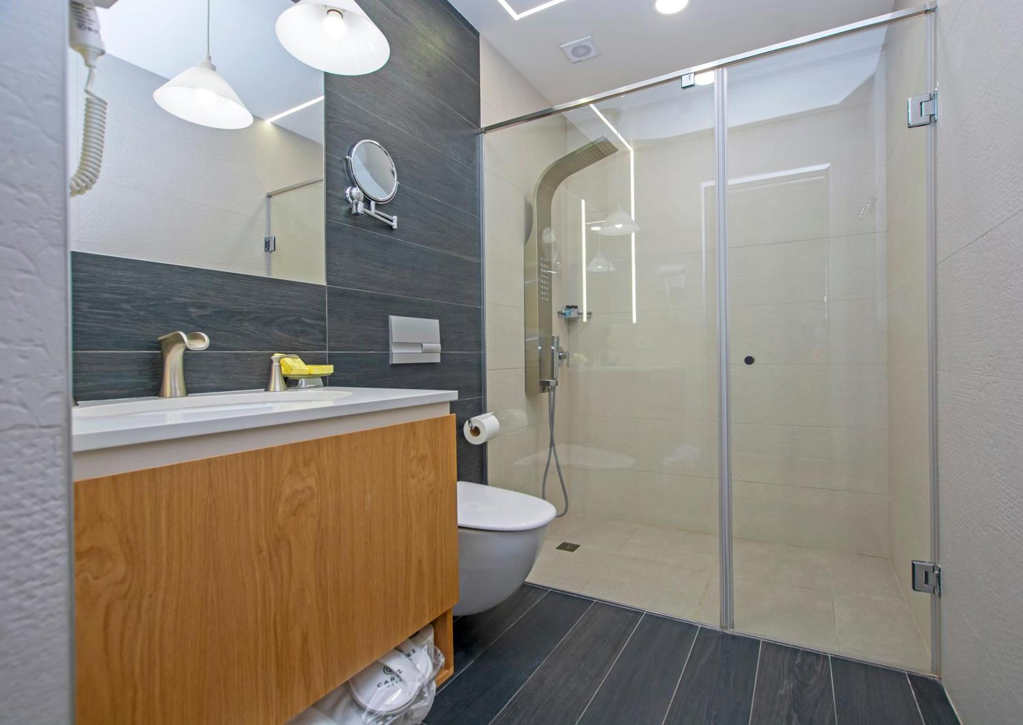 Cartez Hotel エレバン 部屋 写真